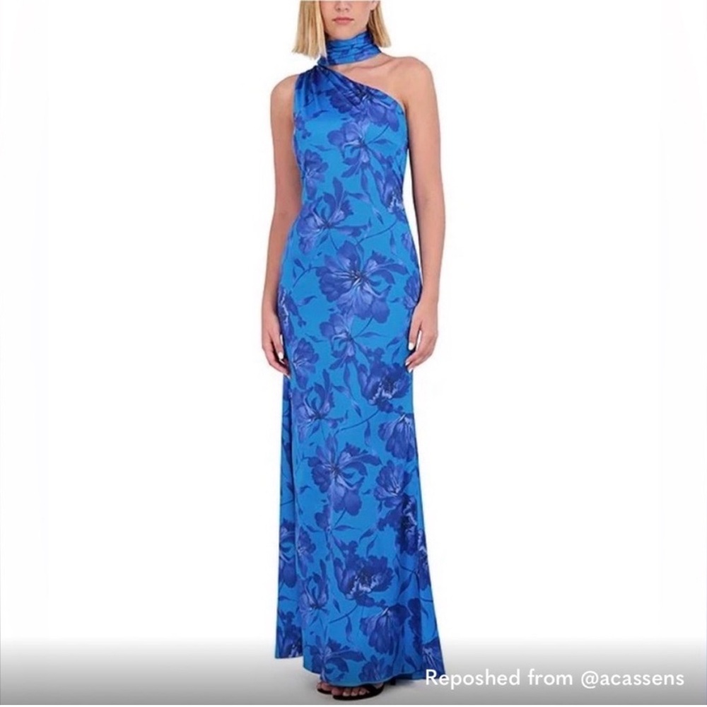 One-Shoulder Blue Floral Maxi Dress